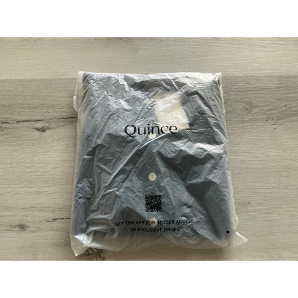 Quince Mongolian Cashmere Cardigan Sweater Navy Medium New With Tags - Picture 6 of 9